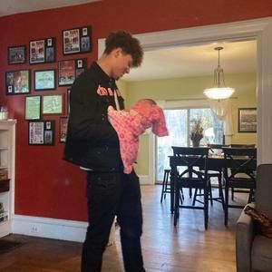 Meet your Posher, Elijah